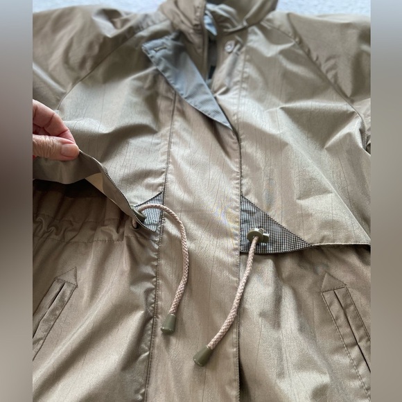 Mariel 80’s/90’s Vintage Raincoat Taupe Size Small - Picture 7 of 15